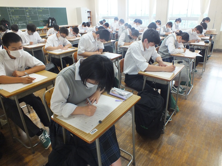 校内漢字テスト第３回…着実に漢字力がアップしています！