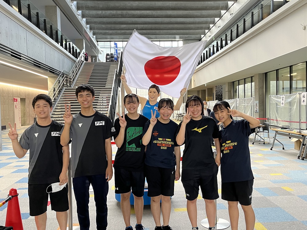 令和４年度中部日本卓球選手権大会出場…県外選手相手に奮闘！