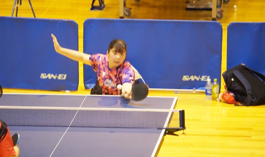 全日本卓球選手権ジュニア中部大会…女子柴田さん２年連続優勝、男女12人が県大会へ！