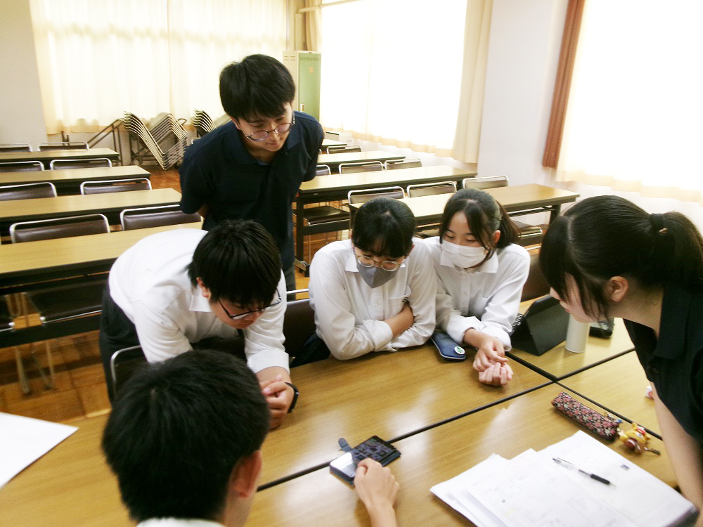 特進コース探究学習…シルベスターパンの商品開発、及び静岡大学ＬＧＢＴ講座を受講しました！