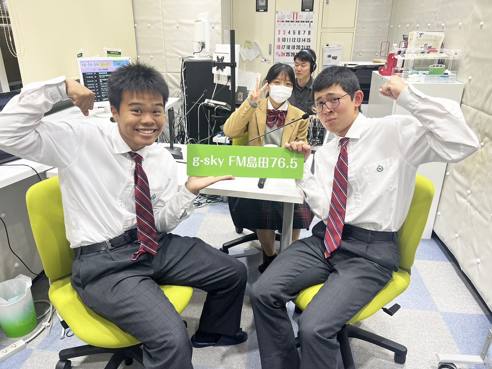 11月ハイスクールラジオ放送…１年生新パーソナリティ（小野島君、山口君）がデビューを飾りました！