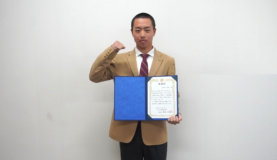 永嶋玲音君（16HR）が迅速な119番通報で消防本部より感謝状を贈呈されました！