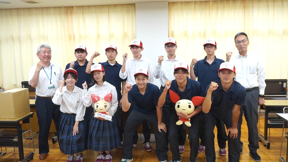 「アボちゃんサポーター」委嘱式…本校２,３年生10人が献血ボランティアとして活躍します！