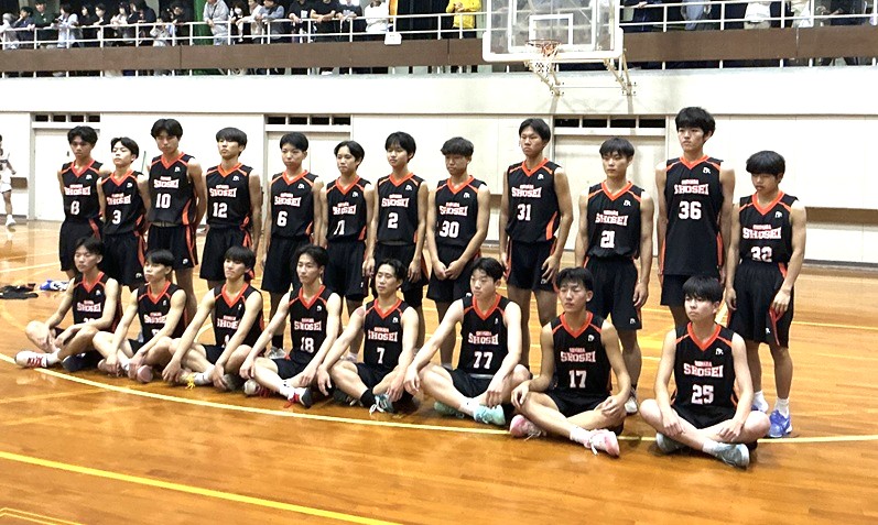 男子バスケットボール部は全国高校バスケットボール選手権県予選会で５回戦（県ベスト16）進出！