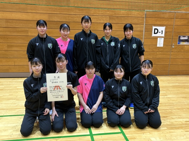 卓球部新人戦県大会団体戦…女子準優勝で東海選抜出場、男子も堂々のベスト８！