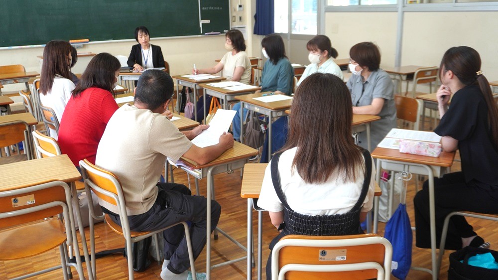 秋のＰＴＡ授業参観会、学年保護者会、クラス懇談会実施…多くの保護者に御参加いただきました！